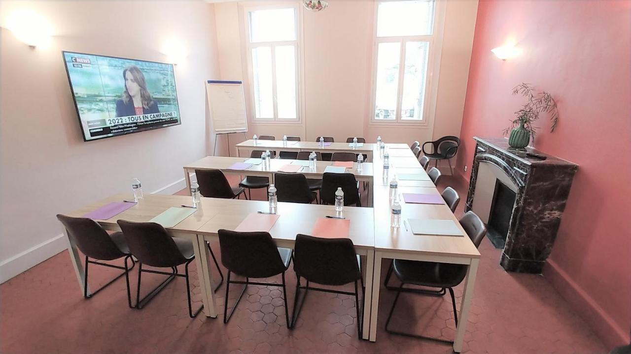 Hotel Le Victoria Draguignan Zewnętrze zdjęcie